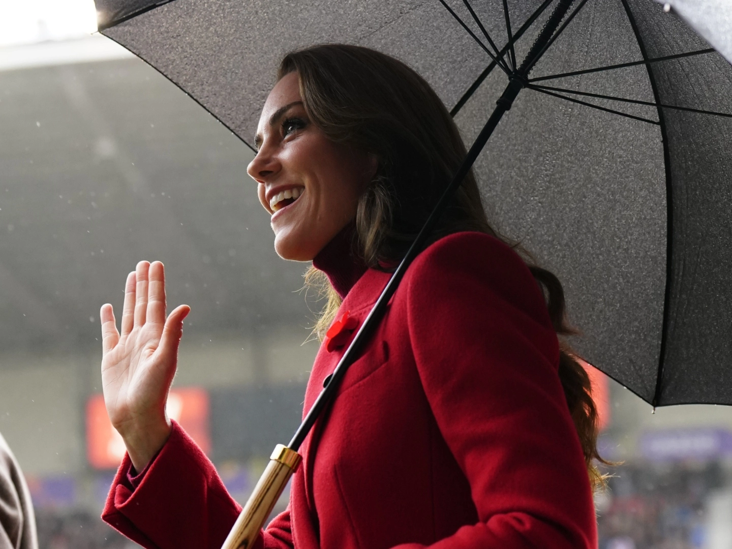 Kate Middleton red trench coat