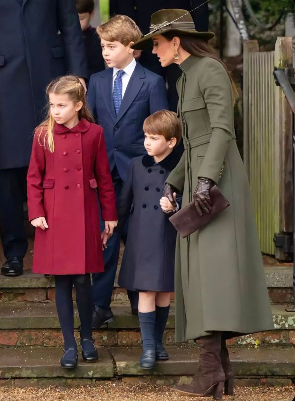 The Princess of Wales and her 3 children on Christmas Day 2022