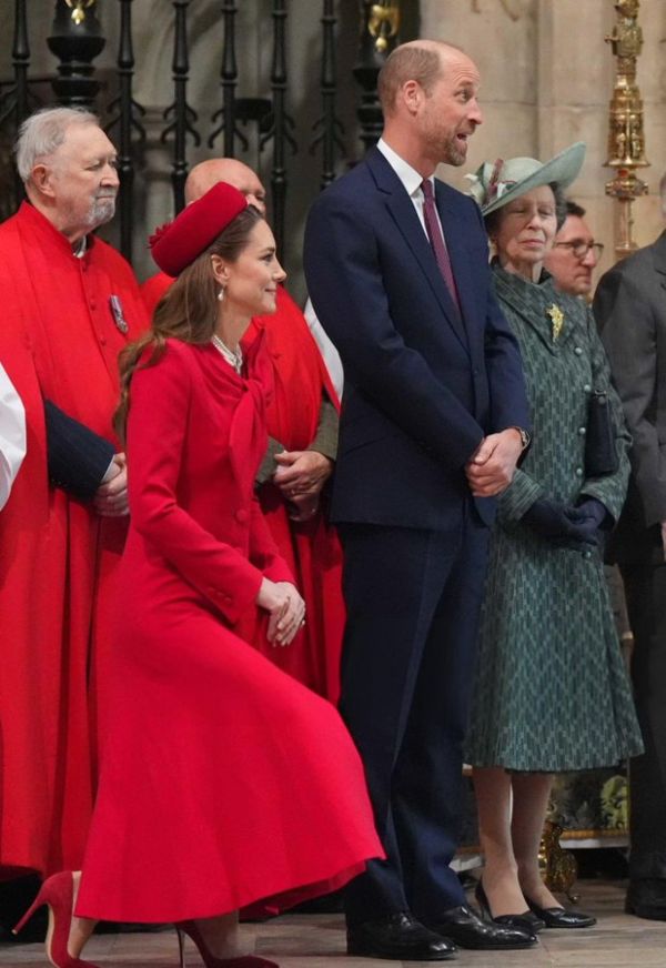 Princess Kate was seen curtsying to the King