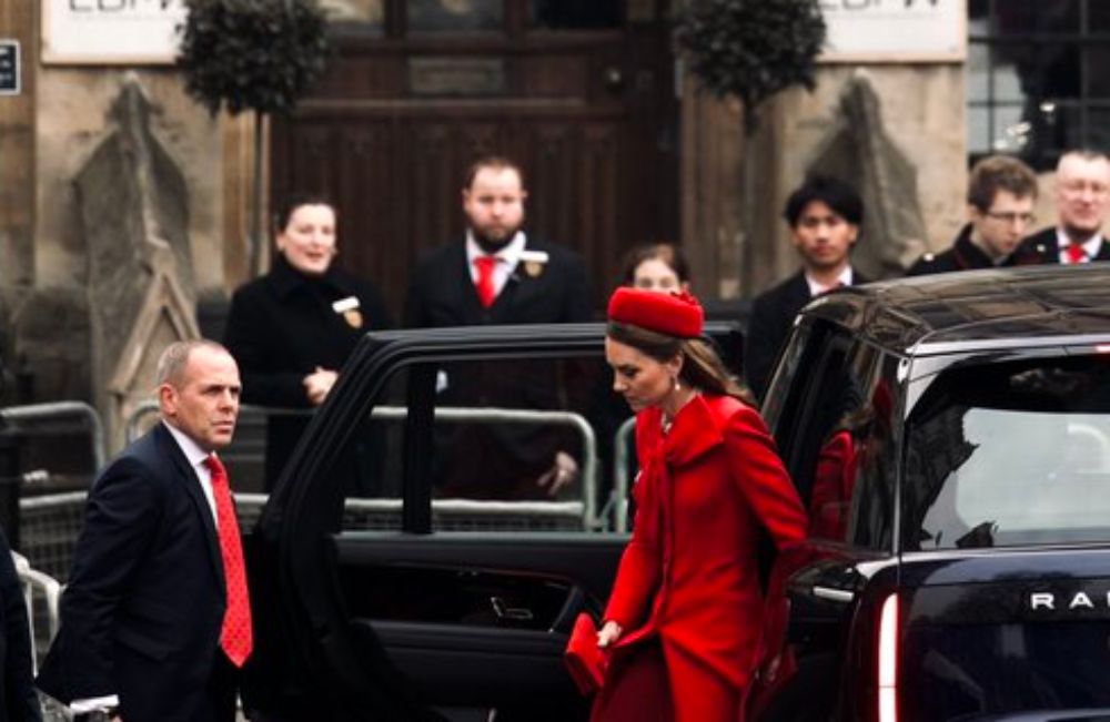 Why Princess Kate, The Princess Of Wales, Didn’t Greet King Charles Like William Did!