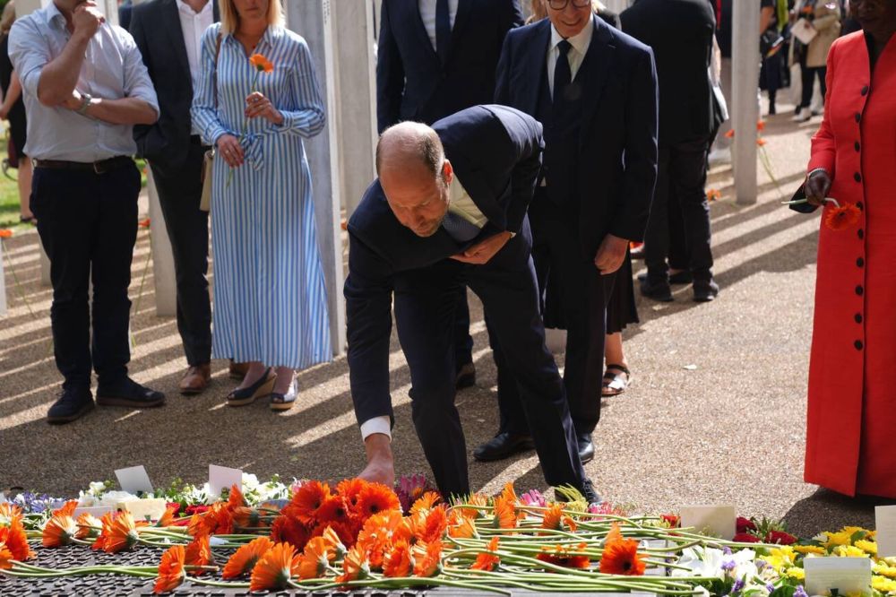Prince William Stands in Remembrance at 7/7 London Attacks Ceremony