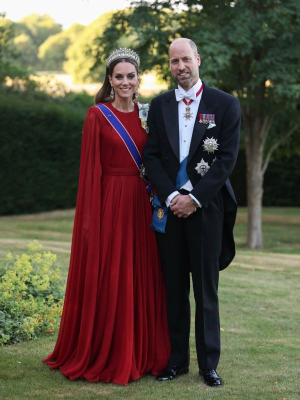 The Prince and Princess of Wales (2)