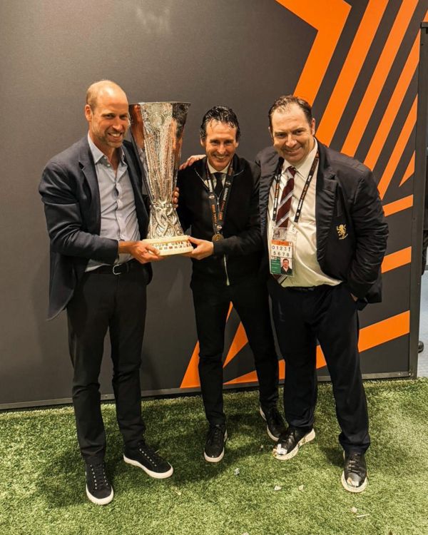 The Prince of Wales and Aston Villa manager Unai Emery also posed for a photo with the Europa League Trophy