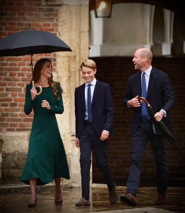 Kate Middleton and Prince William drop Prince George off for his first day at Eton College